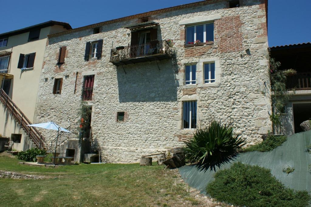 Chambres d'Hôtes Moulin de Rigoulières Saint-Sylvestre-sur-Lot Esterno foto