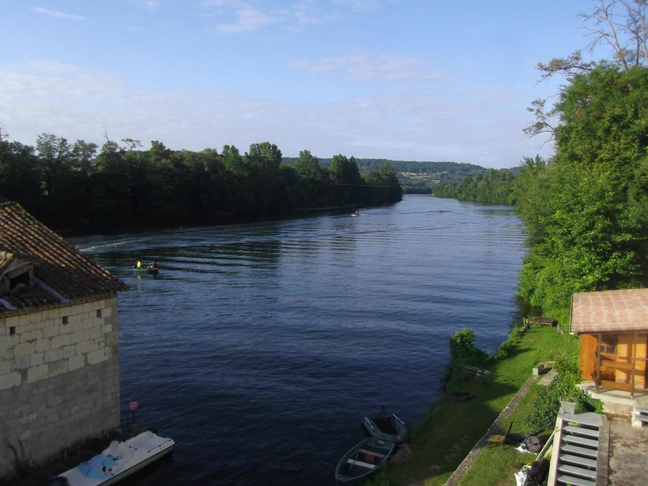Chambres d'Hôtes Moulin de Rigoulières Saint-Sylvestre-sur-Lot Esterno foto